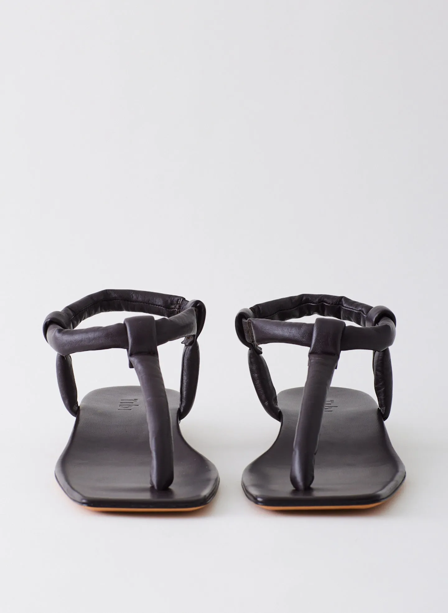 Aston Sandal