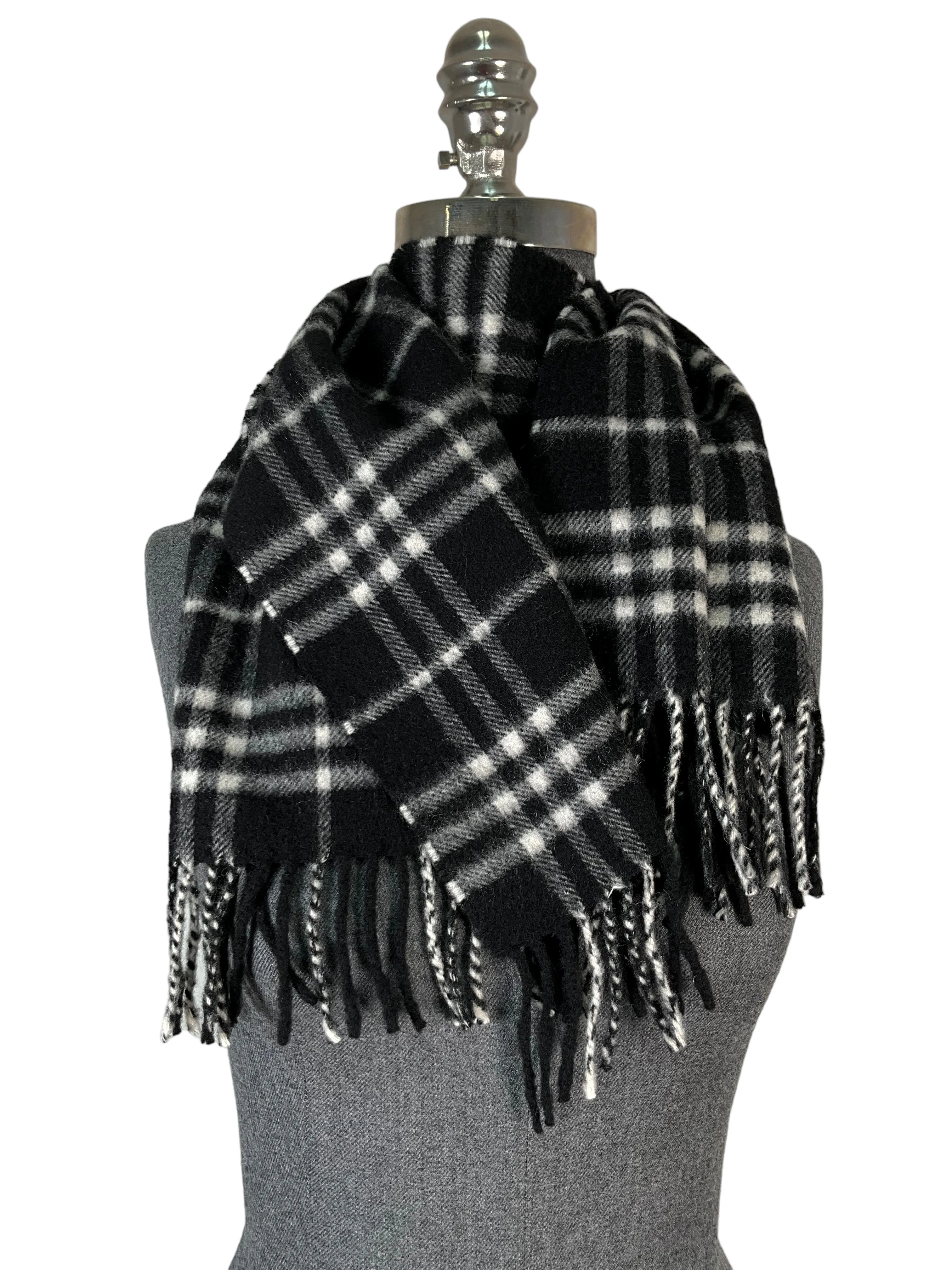 Burberry Classic Black Check Scarf