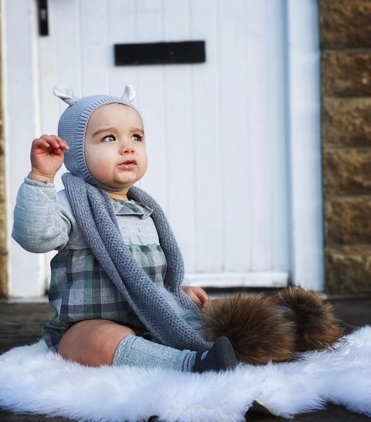 Honeycomb Grey Cashmere Pom Scarf